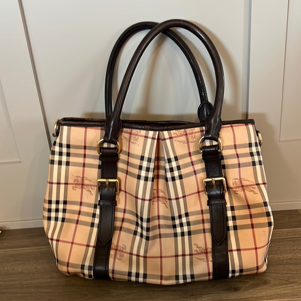 Burberry Tote